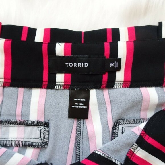 Torrid Women's Paperbag Shorts Waist Tie Belted Stripes Pink Multicolor Plus 18 - Picture 11 of 12